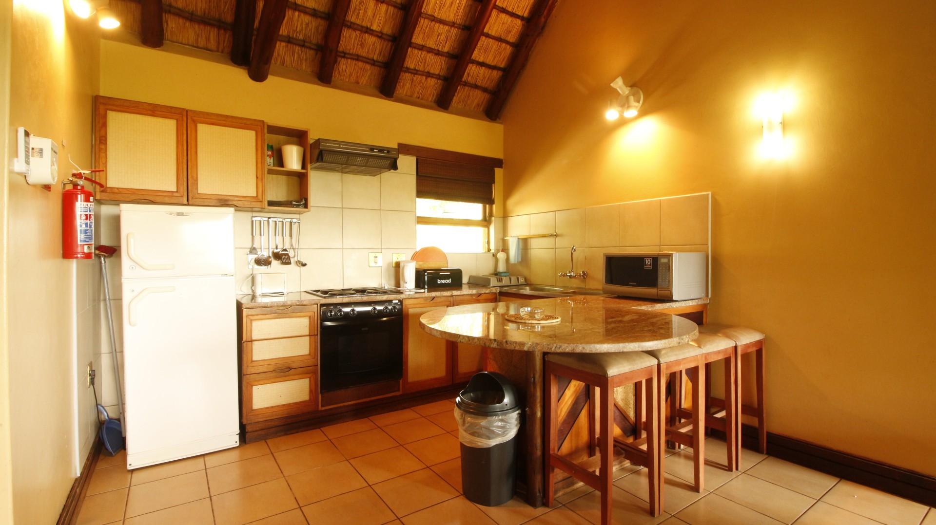 Hluhluwe-iMfolozi Park (Hilltop)